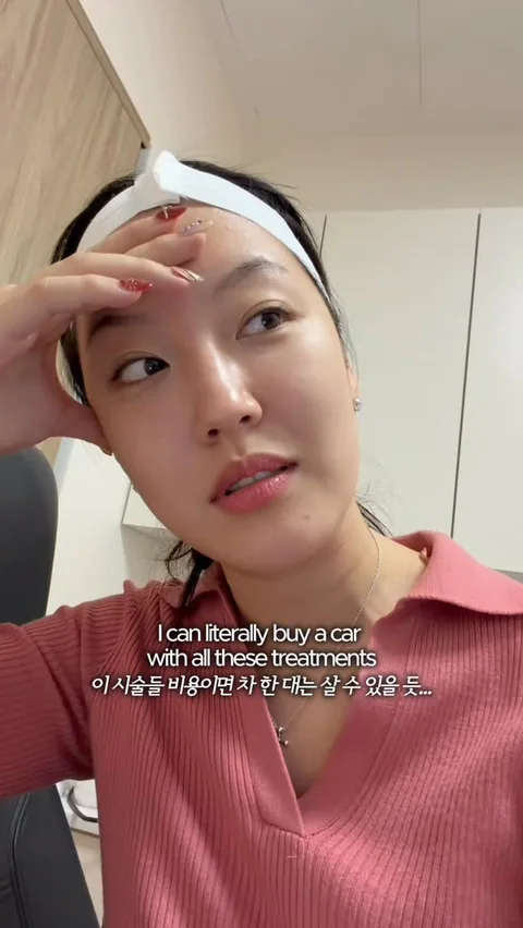 Yeaji wearing a headband during her Tribeca Aesthetics visit